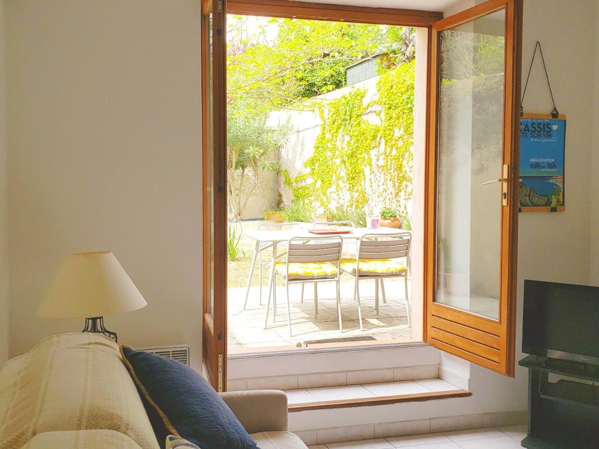 Appartement Au Coeur De Cassis Avec Jardin Exterior photo
