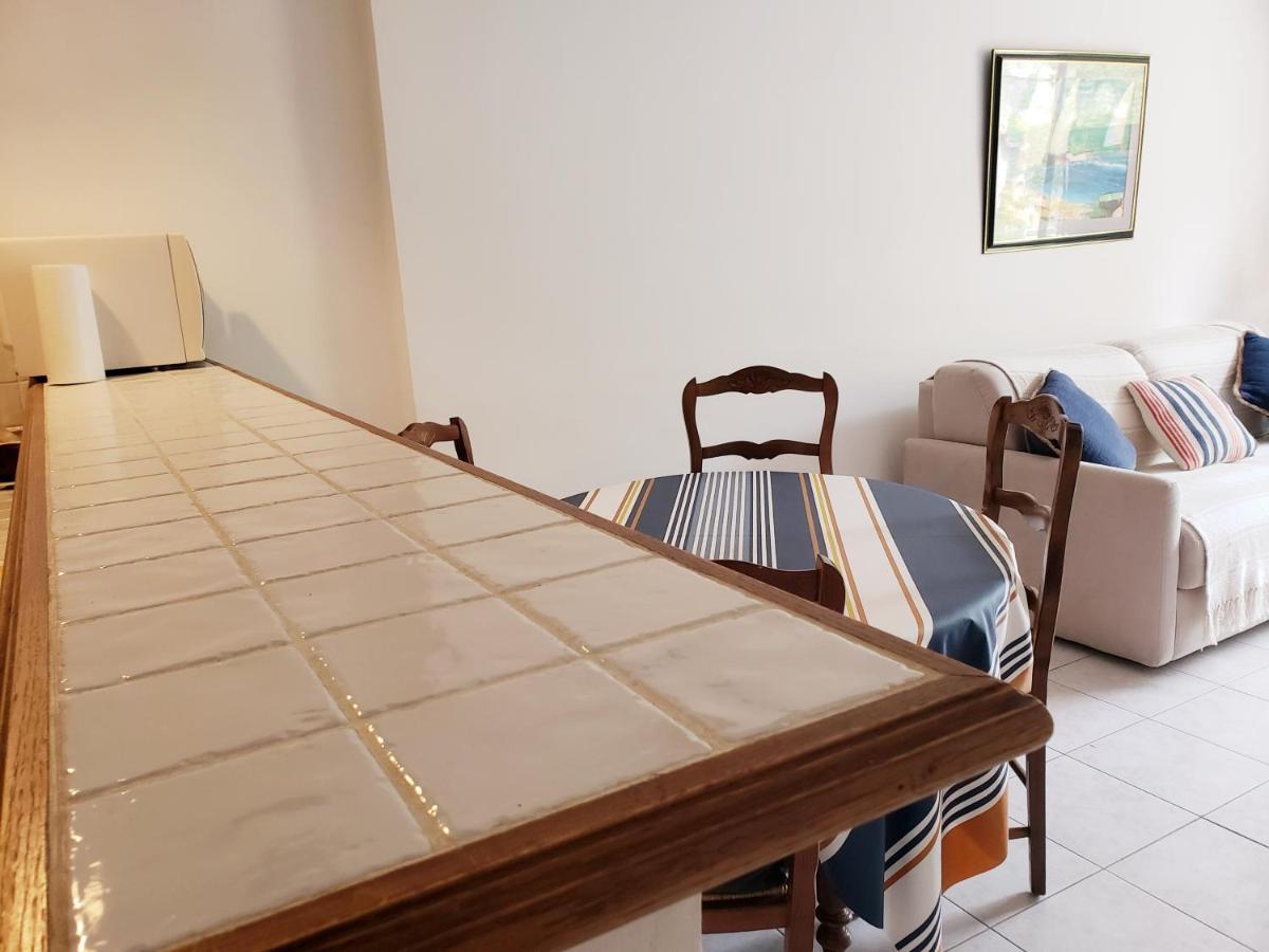 Appartement Au Coeur De Cassis Avec Jardin Exterior photo